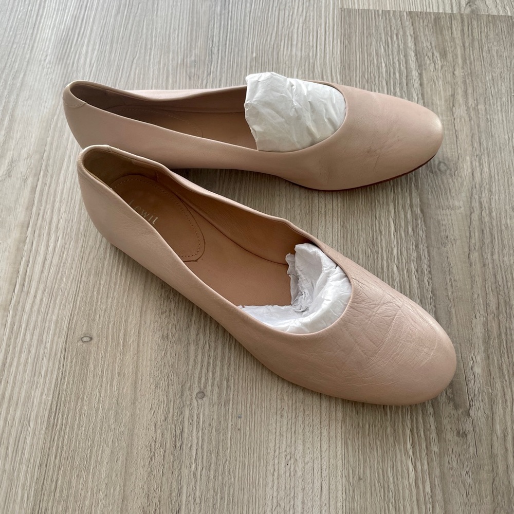 Leather ballet flats, made in Italy, size 7.5-8